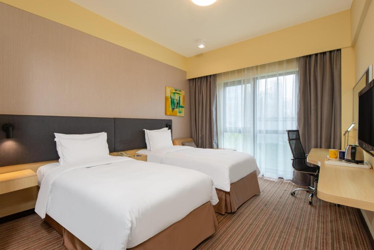 Holiday Inn Express Shanghai Putuo By Ihg Exteriör bild