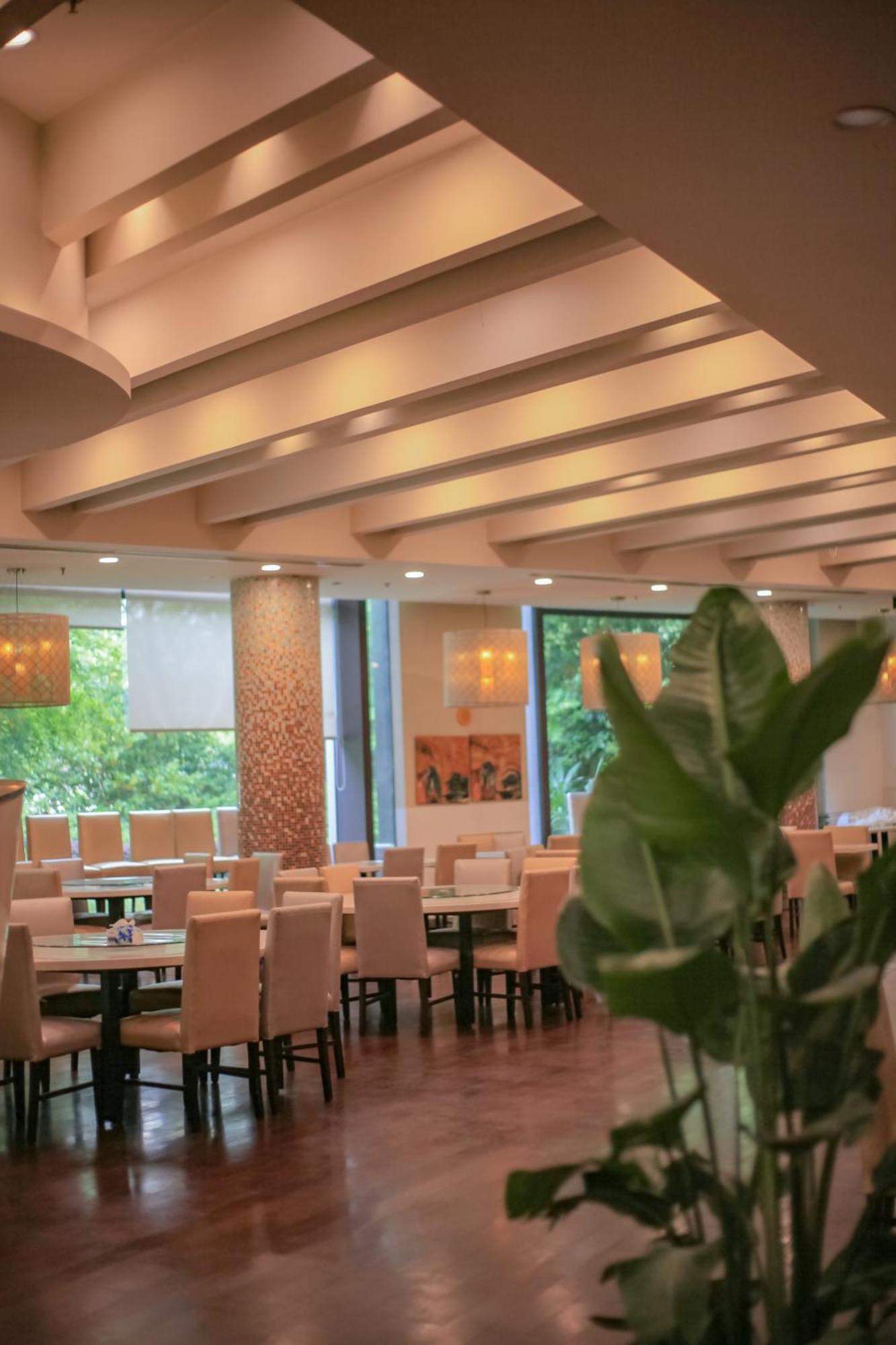 Holiday Inn Express Shanghai Putuo By Ihg Exteriör bild